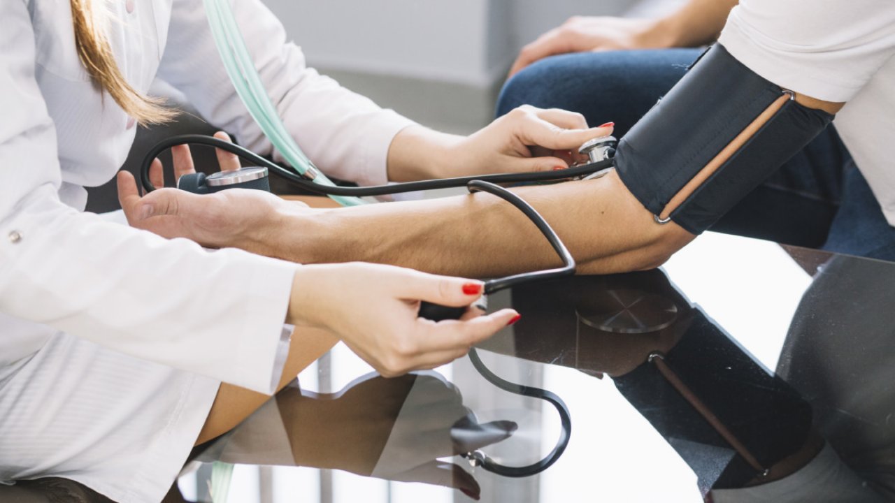 Hipertenzija (povišeni krvni tlak) – Javno zdravlje