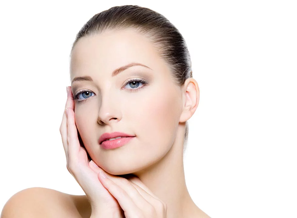 Poliklinika-Pekic-Hemijski-pilinzi-3 (1) Zakažite Tretman ANTI-AGEING Laserom