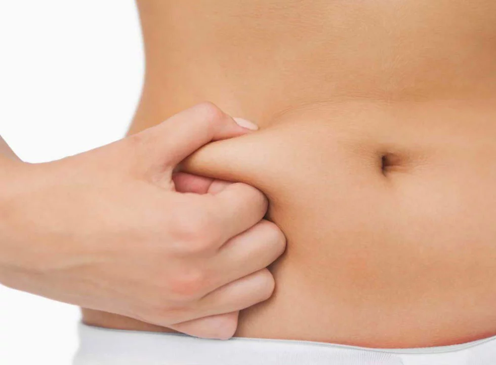 laser-telo Zakažite Uklanjanje Masnih Naslaga Lipolizom